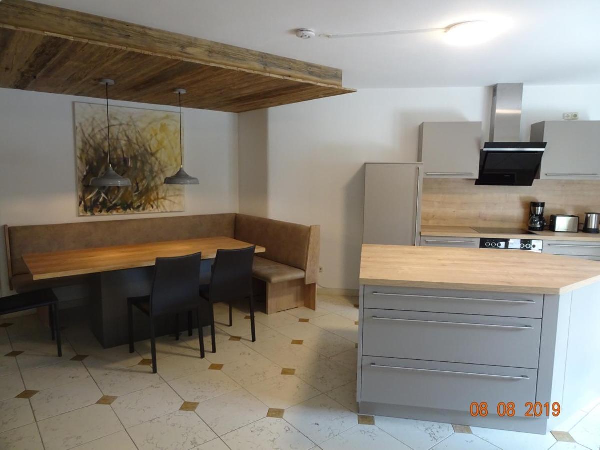 Huge And Calm Apartment In Central Garmisch Kültér fotó